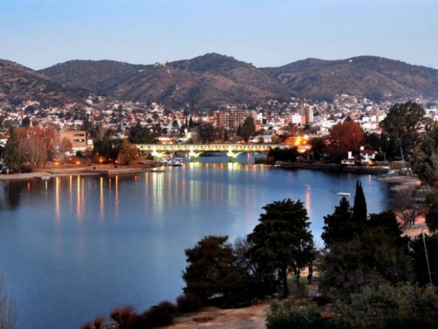 VILLA CARLOS PAZ