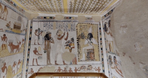 Recorre una tumba Egipcia